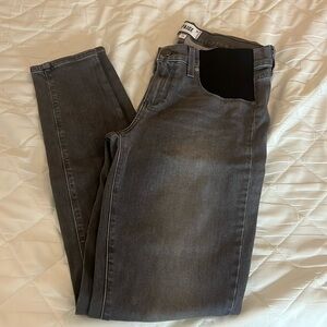 NWOT PAIGE Women's Cindy Maternity Jeans size 29